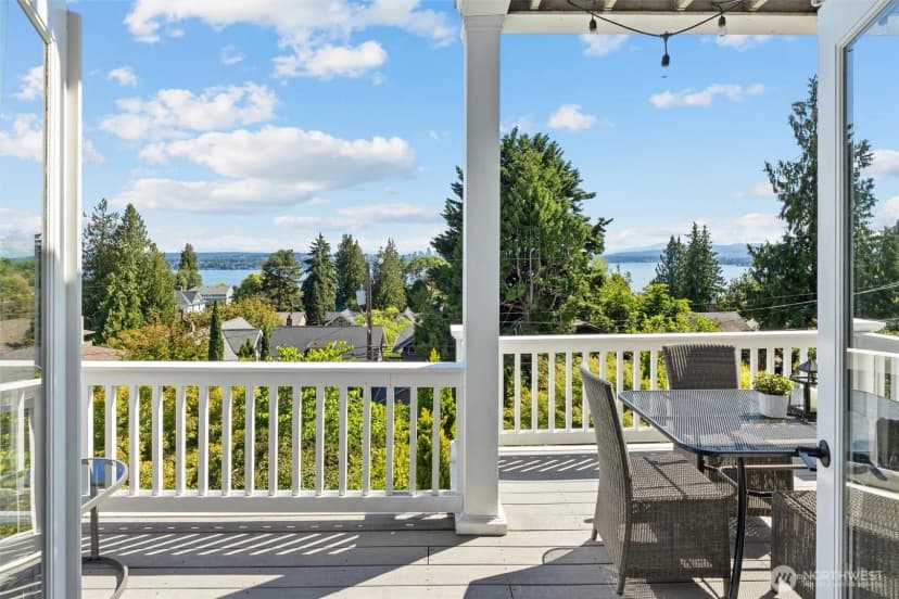 Property photo for 1612 37th Avenue, Seattle photo 12