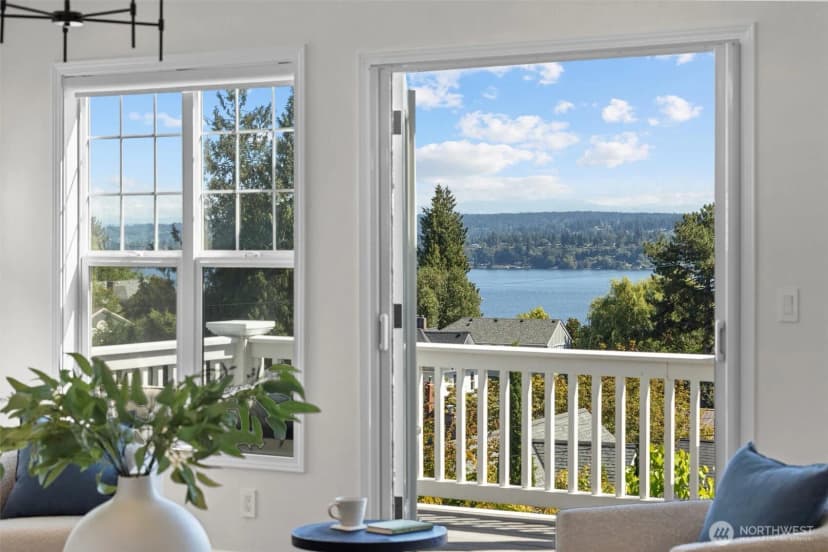 Property photo for 1612 37th Avenue, Seattle photo 6