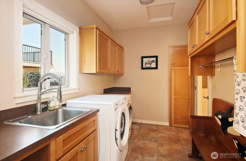 Property photo for 1879 Cedarcrest Avenue, Coupeville photo 19