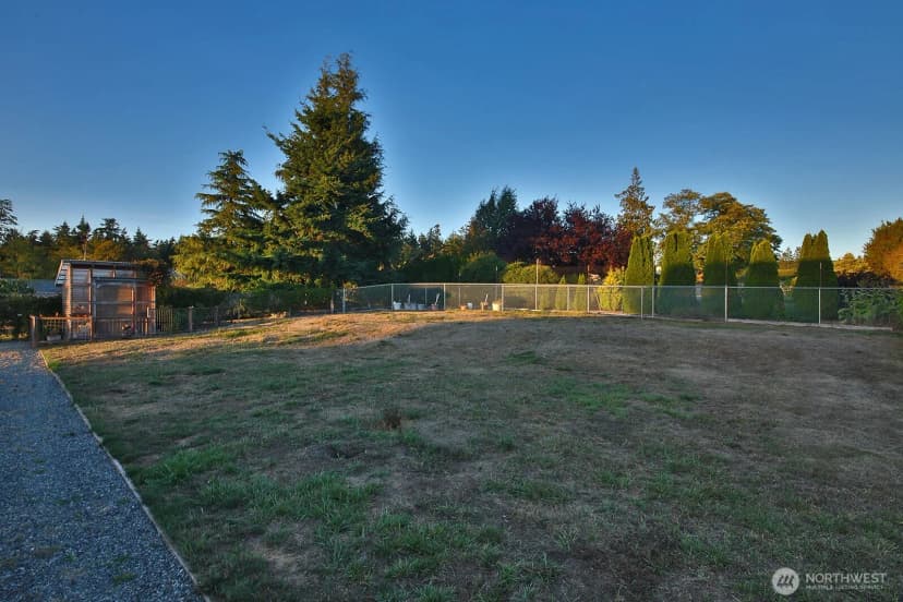 Property photo for 1879 Cedarcrest Avenue, Coupeville photo 23