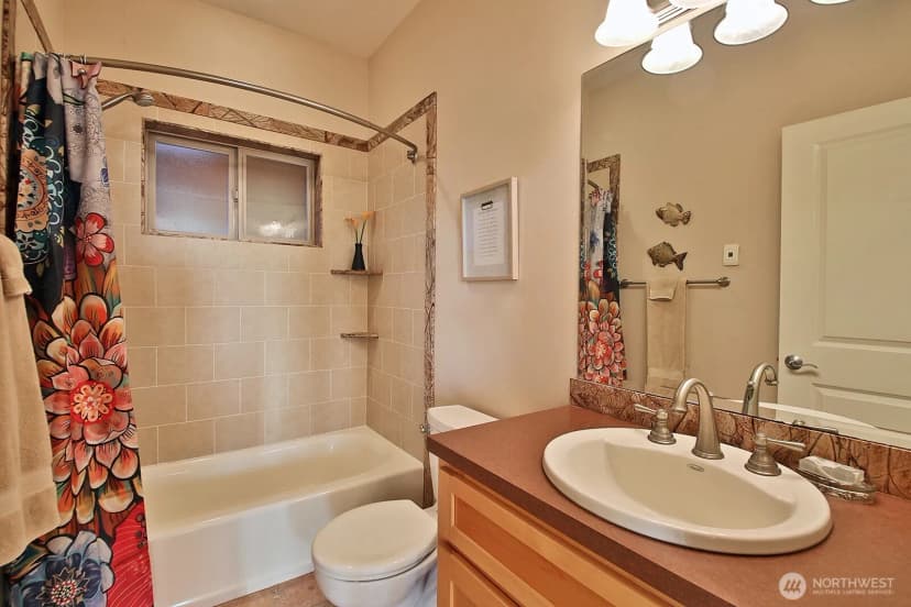 Property photo for 1879 Cedarcrest Avenue, Coupeville photo 17