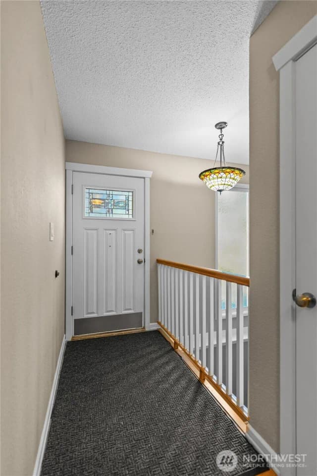 Property photo for 4211 Shoshone Street W, Tacoma photo 4