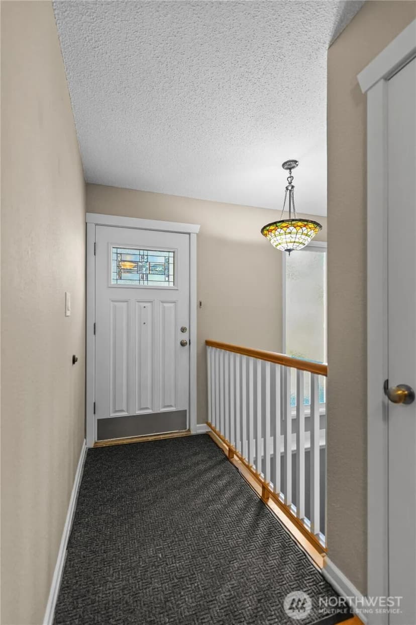 Property photo for 4211 Shoshone Street W, Tacoma photo 4
