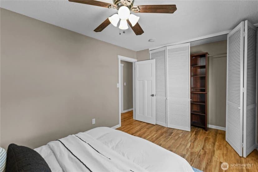 Property photo for 4211 Shoshone Street W, Tacoma photo 20