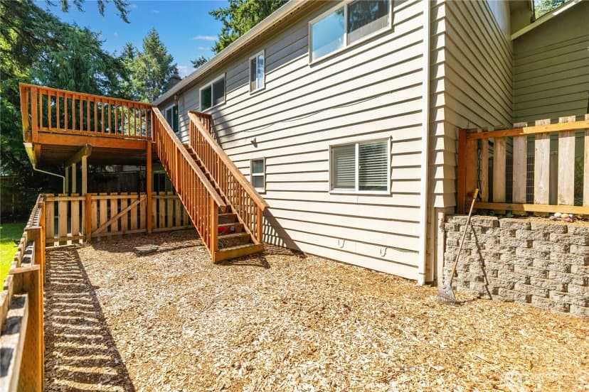 Property photo for 4211 Shoshone Street W, Tacoma photo 35