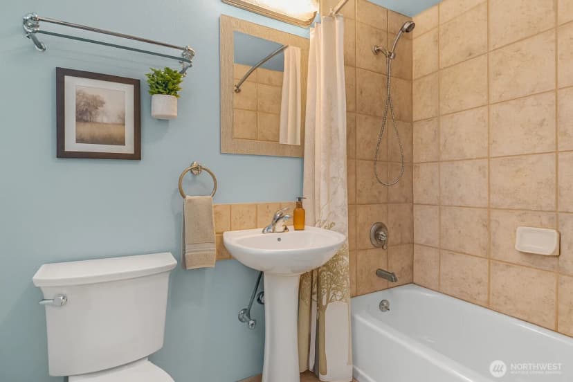 Property photo for 4211 Shoshone Street W, Tacoma photo 26