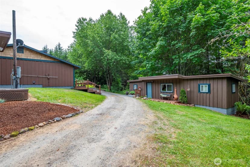 Property photo for 25451 Lake Cavanaugh Road, Mount Vernon photo 26