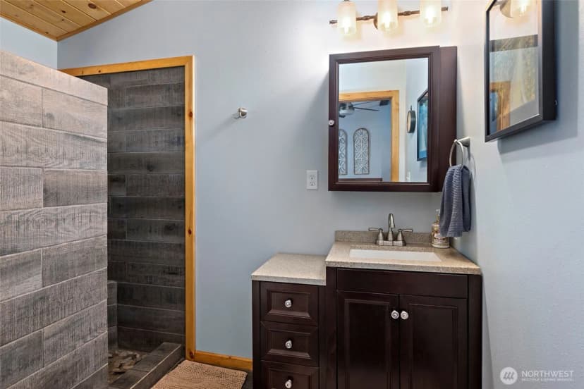 Property photo for 25451 Lake Cavanaugh Road, Mount Vernon photo 21