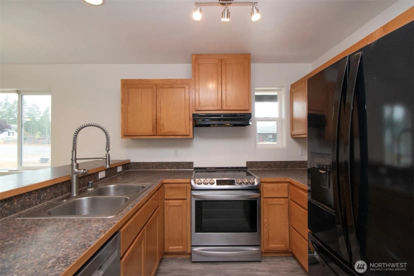 Property photo for 1501 Pendley Court, Port Angeles photo 12