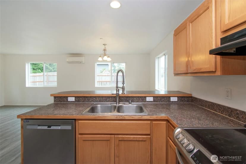 Property photo for 1501 Pendley Court, Port Angeles photo 14