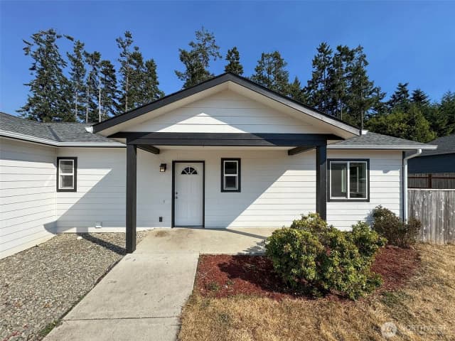 Property photo for 1501 Pendley Court, Port Angeles photo 2
