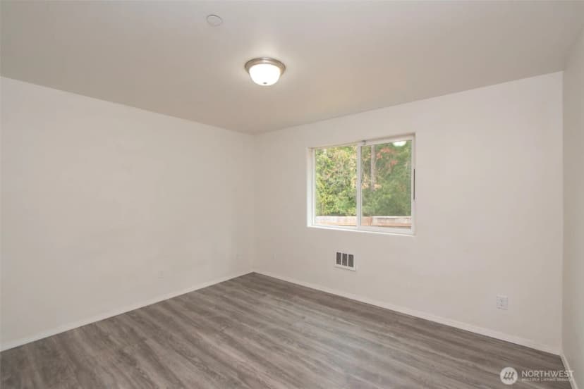 Property photo for 1501 Pendley Court, Port Angeles photo 28
