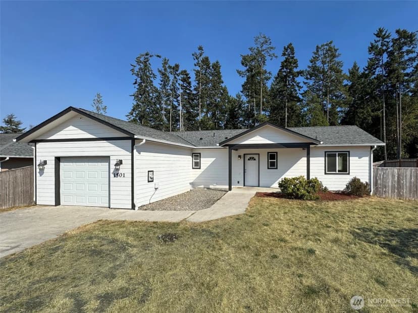 Property photo for 1501 Pendley Court, Port Angeles photo 36