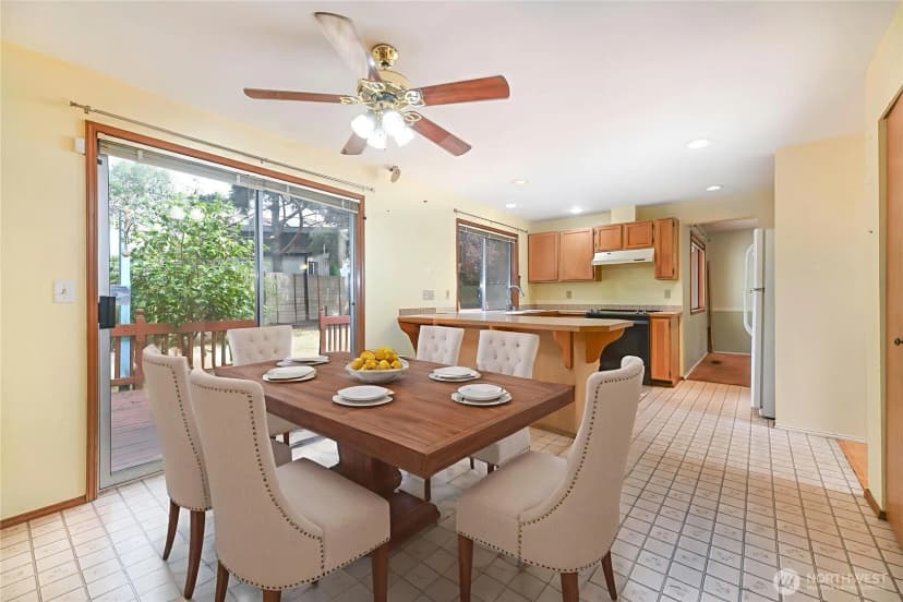 Property photo for 22114 109th Pl Se, Kent photo 19