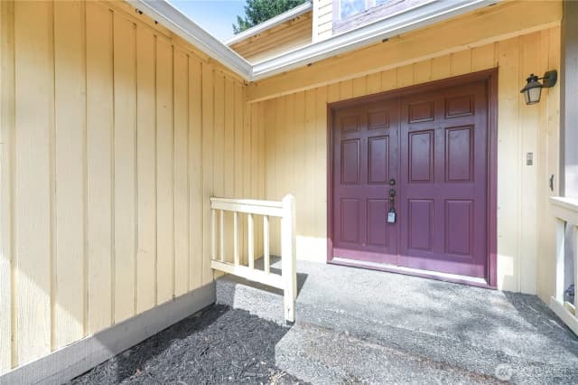 Property photo for 22114 109th Pl Se, Kent photo 2