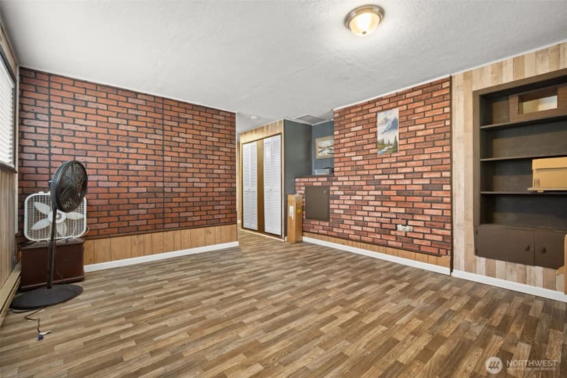 Property photo for 5212 138th Street E, Tacoma photo 11