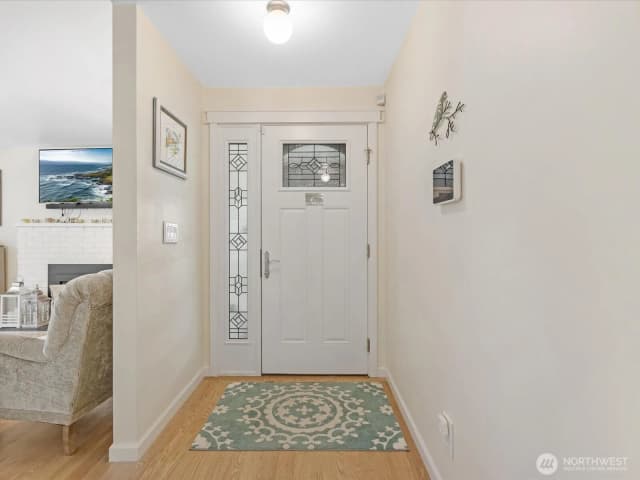 Property photo for 19508 88th Avenue W, Edmonds photo 3