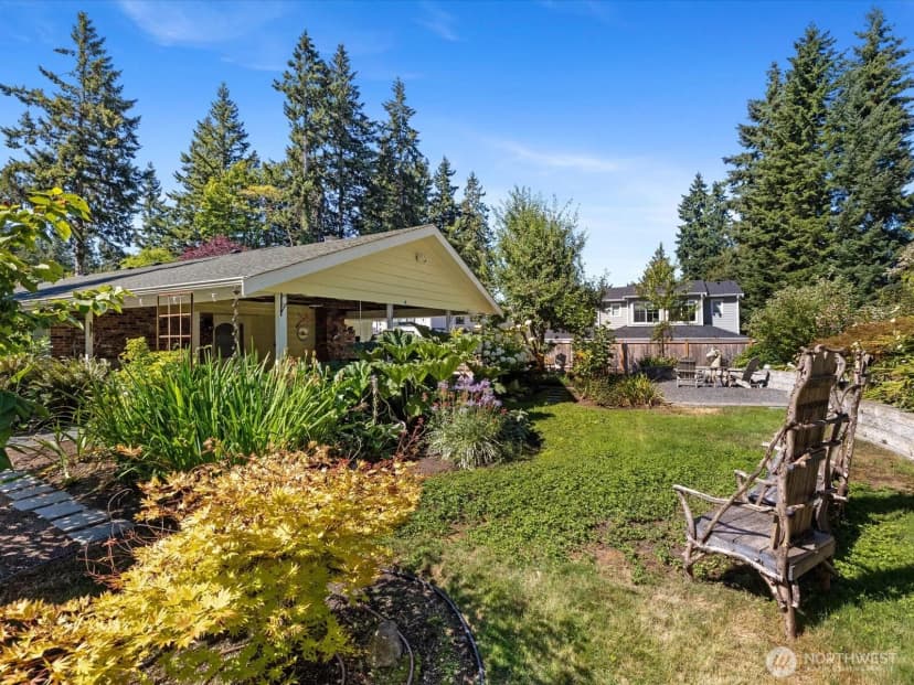 Property photo for 19508 88th Avenue W, Edmonds photo 19