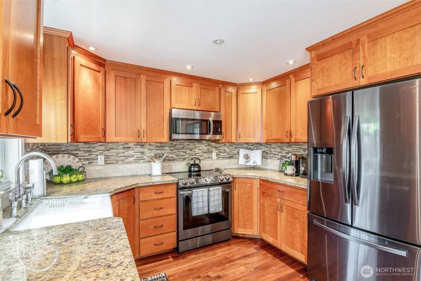 Property photo for 3023 Sw 339th Street, Federal Way photo 11