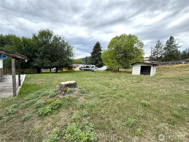 Property photo for 653 E 9th Street, Republic photo 2