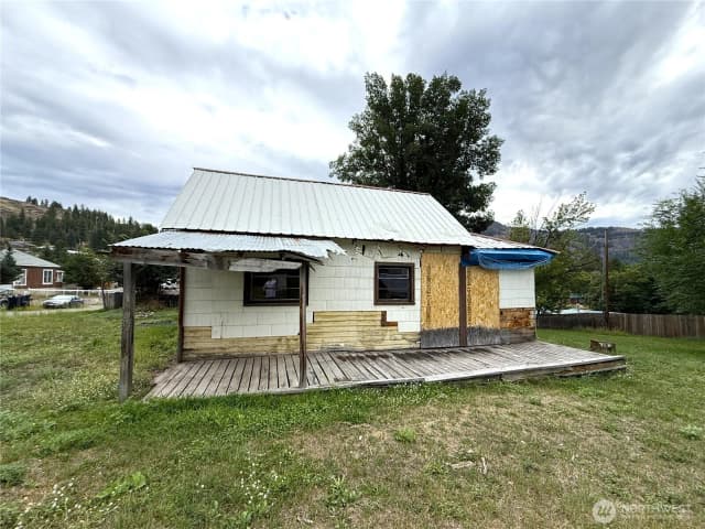 Property photo for 653 E 9th Street, Republic photo 4