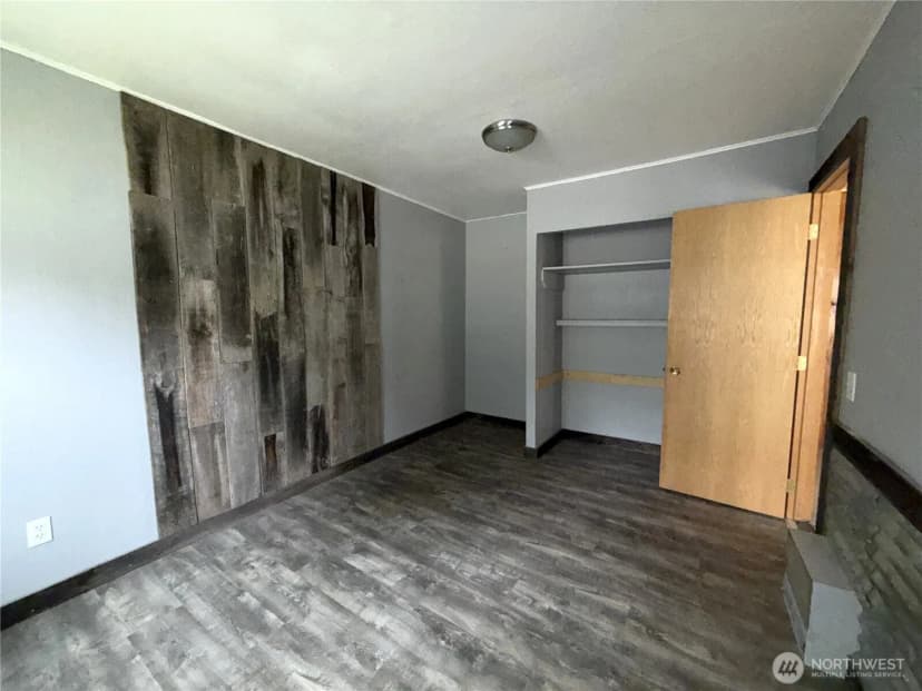 Property photo for 653 E 9th Street, Republic photo 14