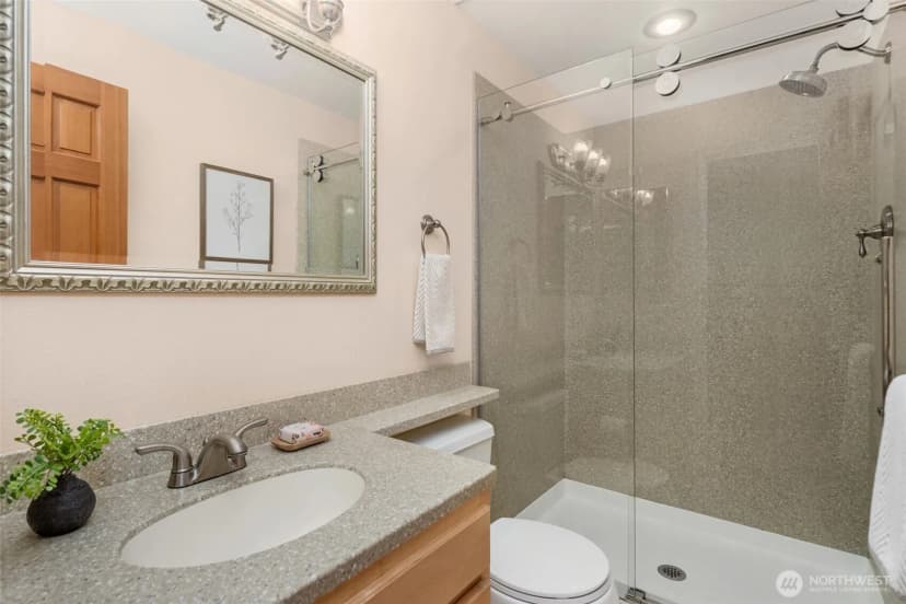 Property photo for 6930 94th Avenue Se, Mercer Island photo 29