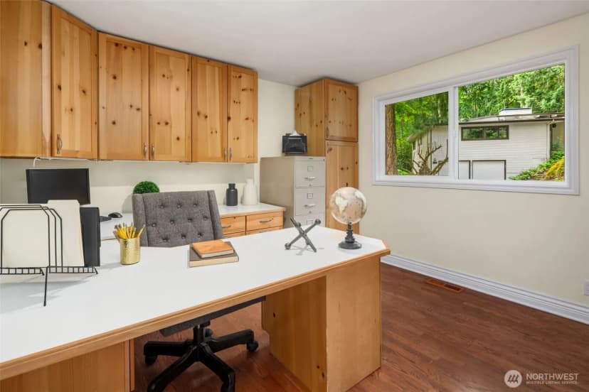Property photo for 6930 94th Avenue Se, Mercer Island photo 24