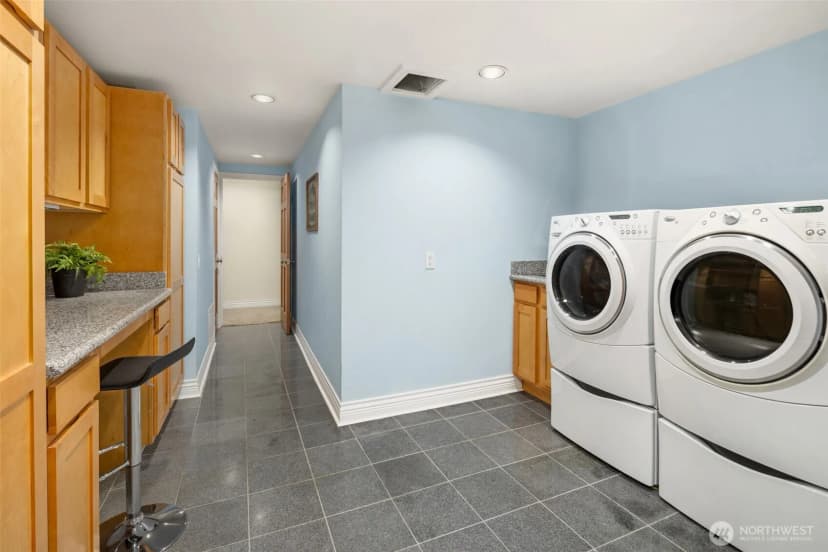 Property photo for 6930 94th Avenue Se, Mercer Island photo 33