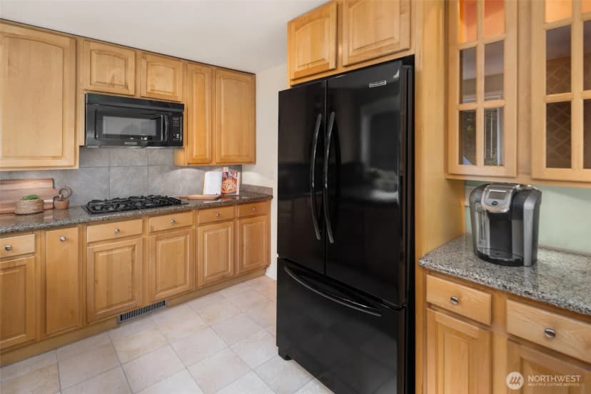 Property photo for 6930 94th Avenue Se, Mercer Island photo 15