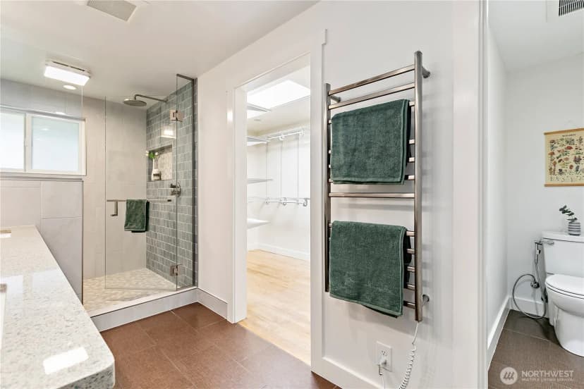 Property photo for 15916 Se 42nd Place, Bellevue photo 19