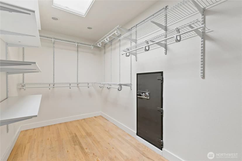Property photo for 15916 Se 42nd Place, Bellevue photo 20