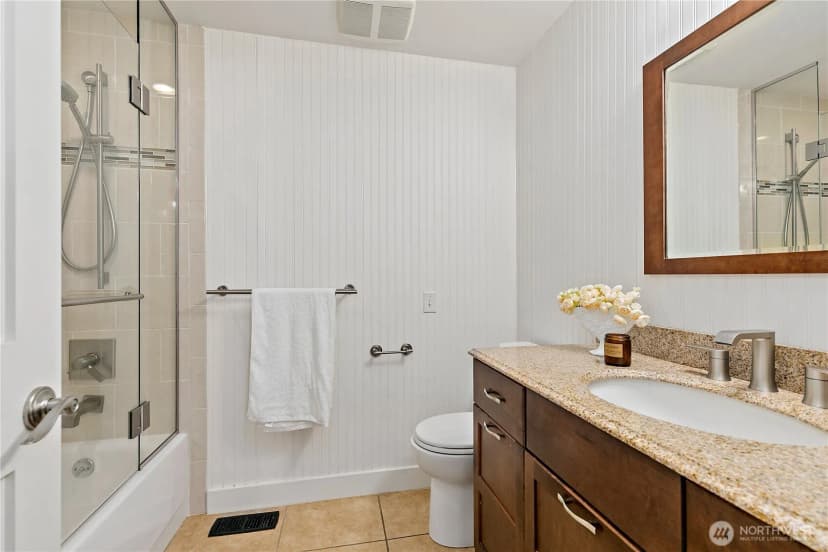 Property photo for 15916 Se 42nd Place, Bellevue photo 23