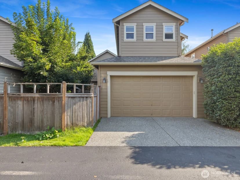 Property photo for 10909 243rd Avenue Ne, Redmond photo 38