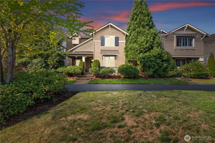 Property photo for 10909 243rd Avenue Ne, Redmond photo 2