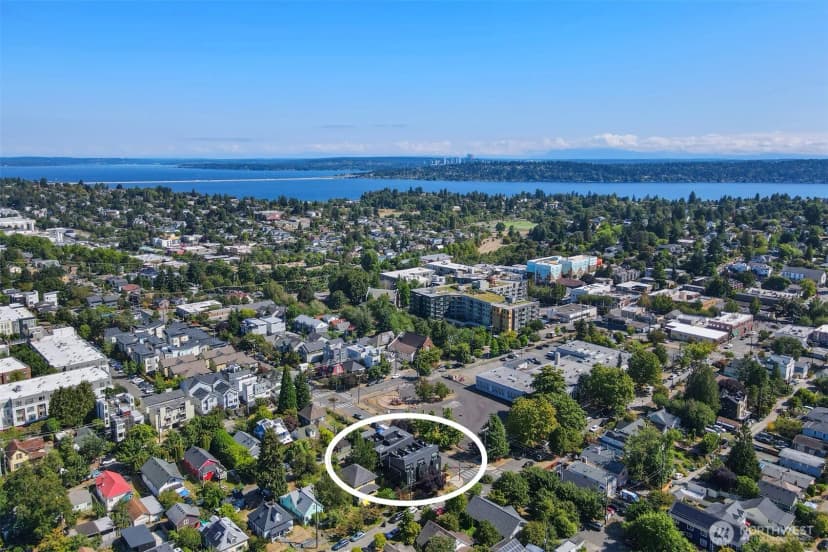 Property photo for 4869 35th Avenue S, Seattle photo 37
