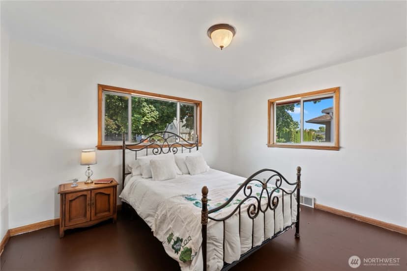 Property photo for 721 Yakima Street, Wenatchee photo 17