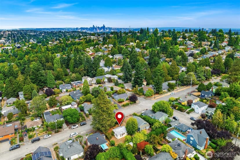 Property photo for 4113 Sw Ida Street, Seattle photo 10