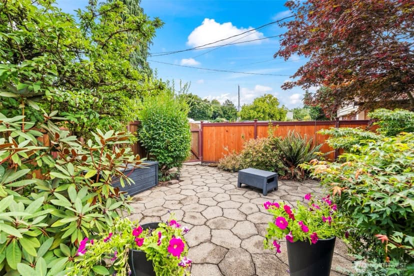 Property photo for 1109 N Cedar Street, Tacoma photo 30