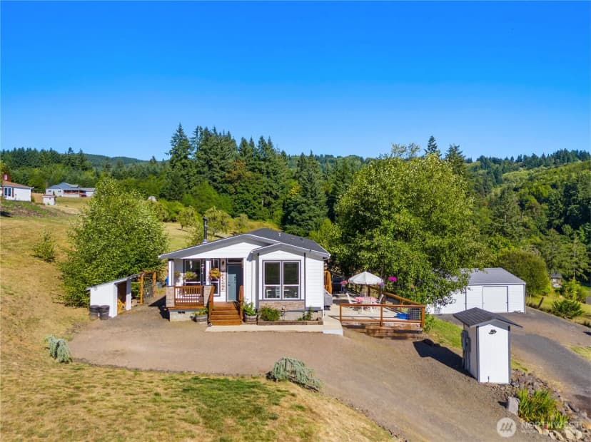 Property photo for 134 Newman Road, Kalama photo 4