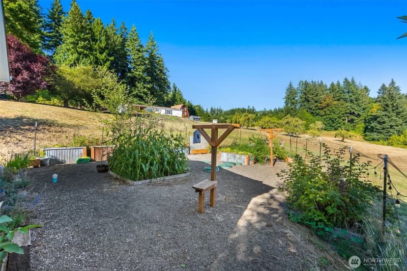 Property photo for 134 Newman Road, Kalama photo 8