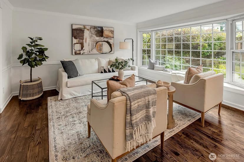 Property photo for 13018 Ne 95th Street, Kirkland photo 4