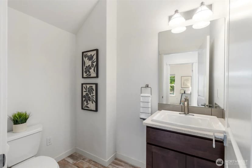 Property photo for 309 Meadowood Drive W, Seabeck photo 14