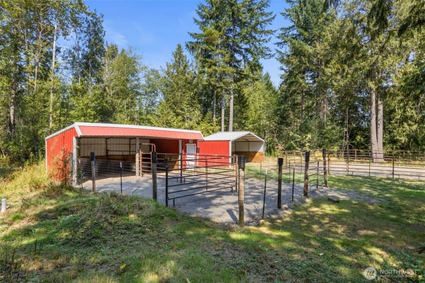 Property photo for 309 Meadowood Drive W, Seabeck photo 33