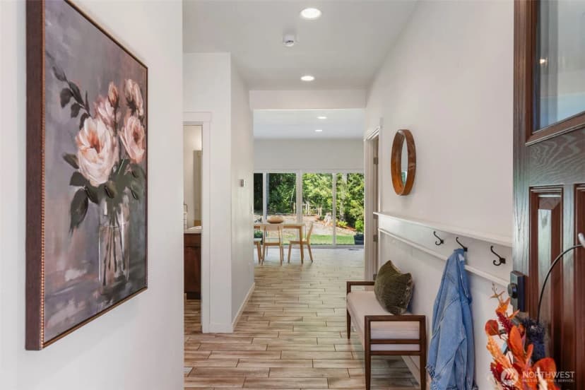 Property photo for 309 Meadowood Drive W, Seabeck photo 4
