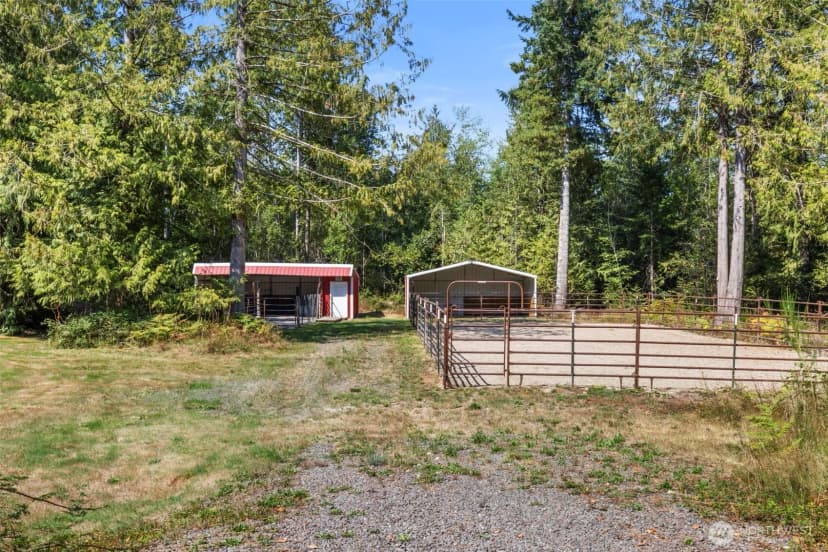 Property photo for 309 Meadowood Drive W, Seabeck photo 32