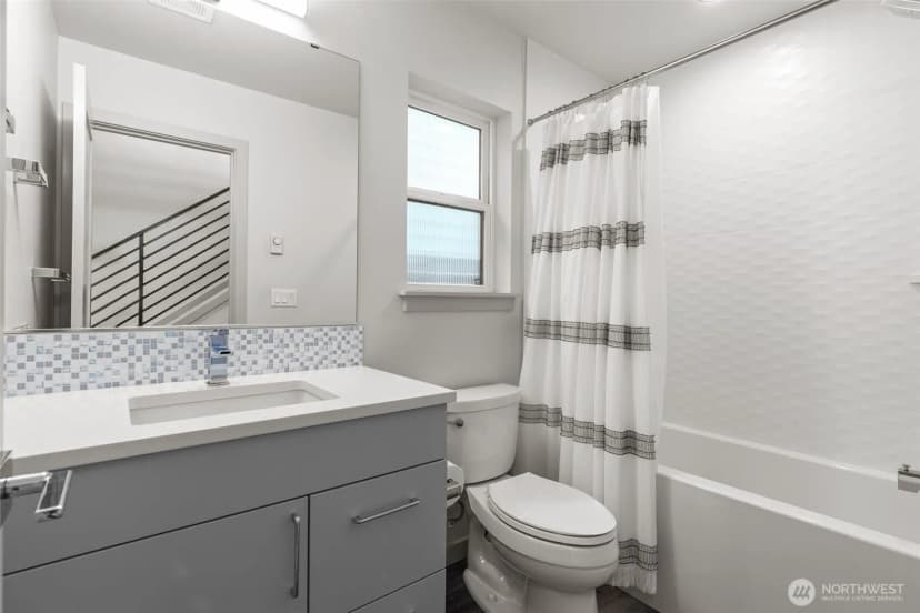Property photo for 2422 C Nw 60th Street, Seattle photo 26