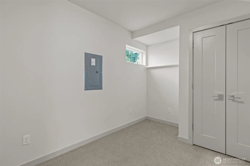 Property photo for 2422 C Nw 60th Street, Seattle photo 27