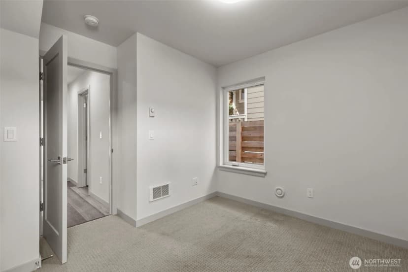 Property photo for 2422 C Nw 60th Street, Seattle photo 29