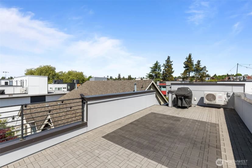 Property photo for 2422 C Nw 60th Street, Seattle photo 34
